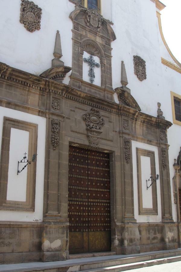 Mar2 - Las Columnas De Adriano Seville Exterior photo